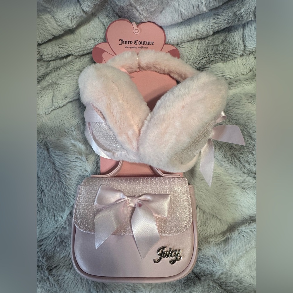 Juicy Couture - Kids Set - Mini Bag & Ear Muffs - BRAND NEW - light pink - Picture 1 of 11